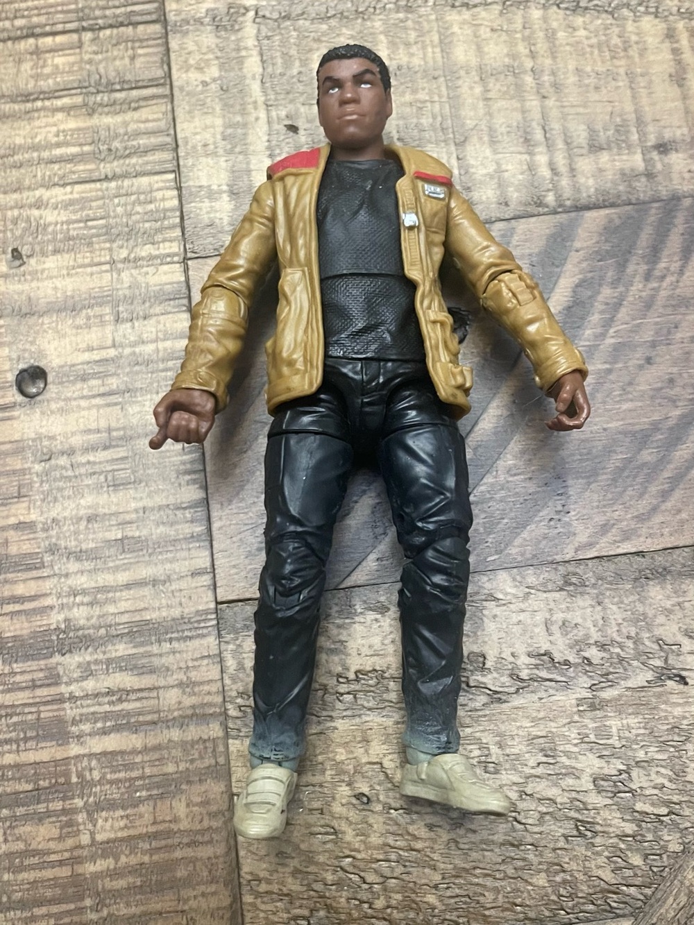 Star Wars The Black Series 6-inch Finn (Jakku) action figure